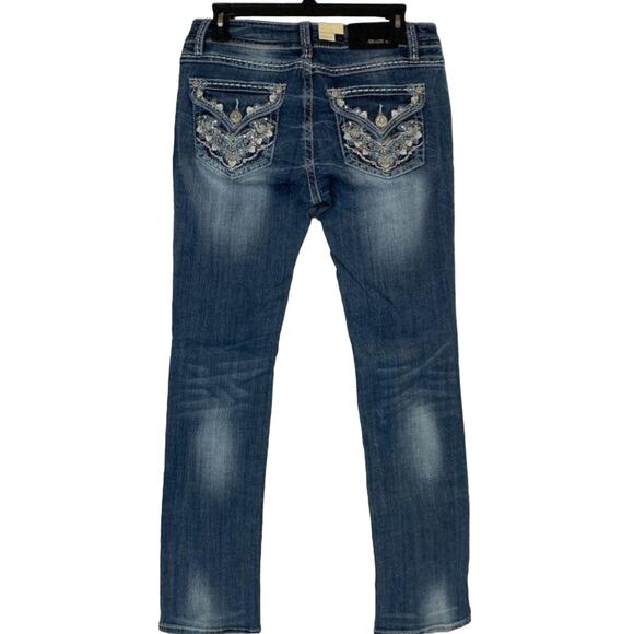 Grace in LA Embellished Straight Leg Jeans  Denim Bejeweled Pockets Size 29 - Picture 3 of 12